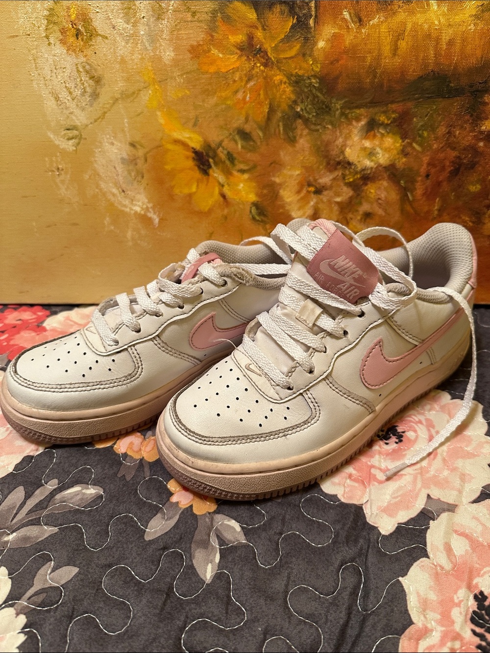Nike Youth Air Force 1s in White and Pink 1Y